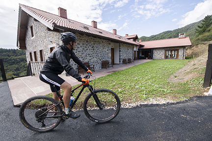 Apartamentos Picos de Europa en Colio 9